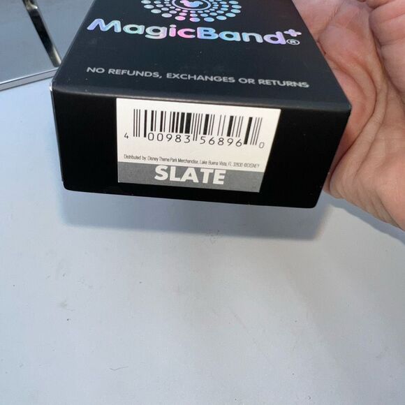 Disney Parks Magic Band Star Wars Grogu Band New in Box - Picture 4 of 6